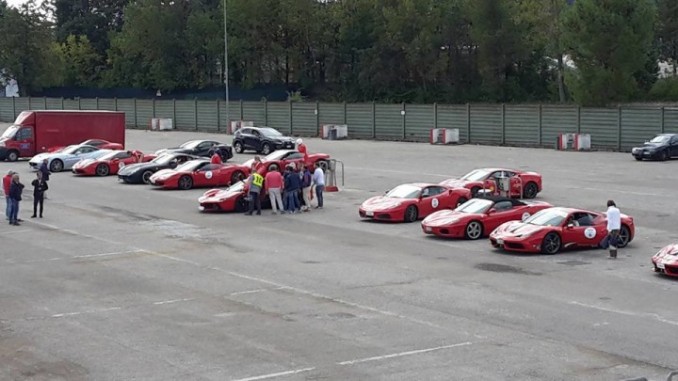 Sfida Ferrari all’autodromo dell’Umbria con modelli rigorosamente stradali