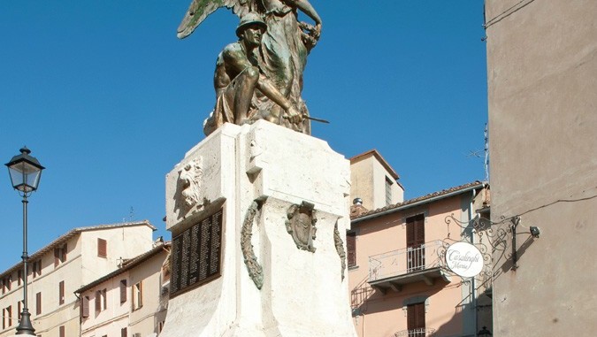 ITC Magione adotta il monumento dei caduti