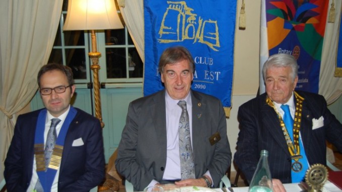 Club Rotary Perugia Est e Trasimeno lotta alla poliomielite All'evento ha partecipato anche ikl professor Brunangelo Falini