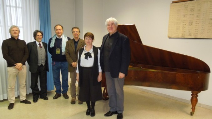 Patrizia Mencarelli laureata in pianoforte, la musica sempre nel cuore Il titolo è stato conseguito presso il Conservatorio di Perugia