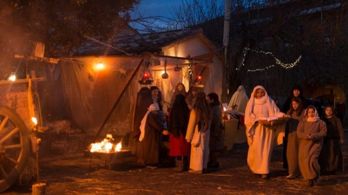 Un presepe che ha reso vivente un borgo del Medioevo