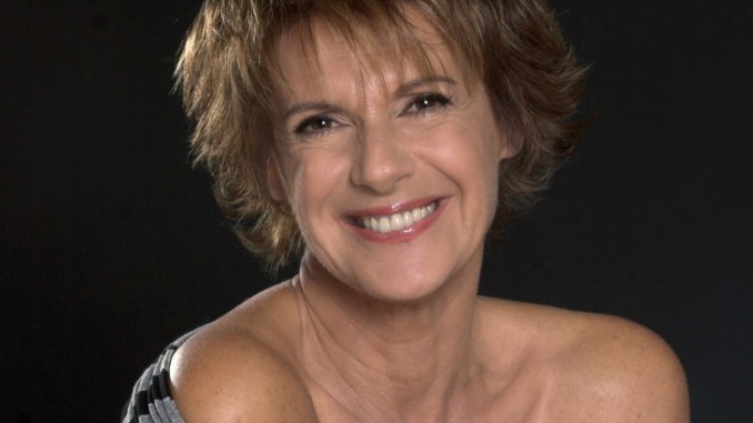 Lella Costa a Magione domenica 21 febbraio