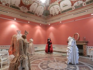 Carnevale pievese, maschere veneziane e mostra di costumi
