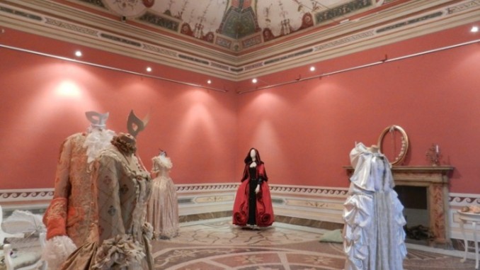 Carnevale pievese, maschere veneziane e mostra di costumi