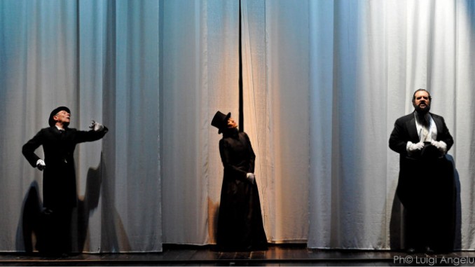 svenimenti_lebellebandiere_ph_luigi_angelucci_11senza pecetta Teatro, a Tuoro venerdì 26 febbraio "Svenimenti"