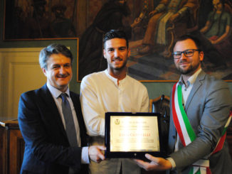 Targa a Luca Ceppitelli, stella dello sport magionese
