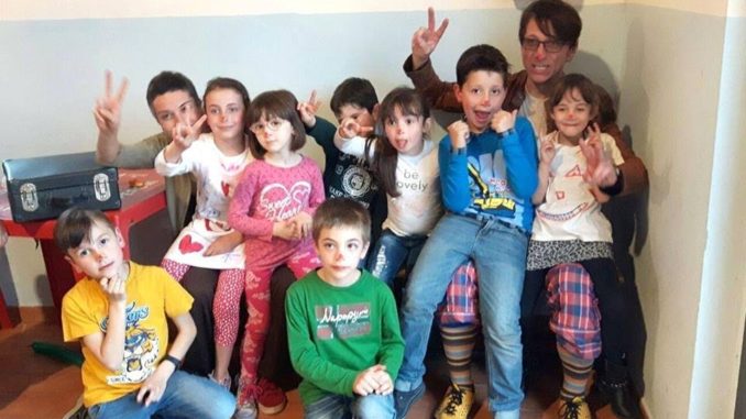 Crescere giocando a fare il clown, chiuso il laboratorio teatrale
