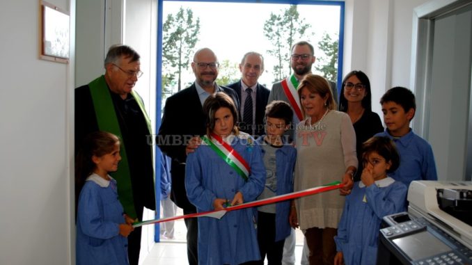 Assessore Bartolini inaugura uffici scuola elementare Magione