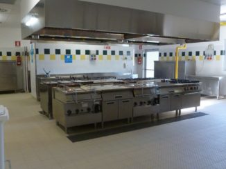 Mensa scolastica Magione, in tavola, parola d’ordine qualità dei prodotti