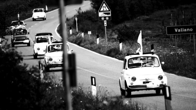 Domenica 14 maggio decimo raduno del Trasimeno per Fiat 500