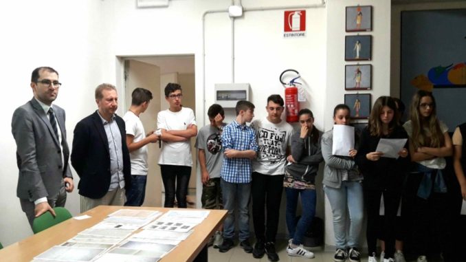 Didattica d’archivio, a Magione proseguono le ricerche sui documenti scolastici