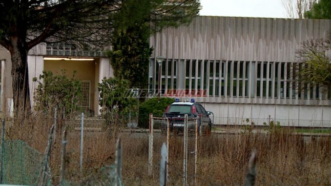 Ignoti hanno scassinato il postamat delle poste di Castiglione del Lago