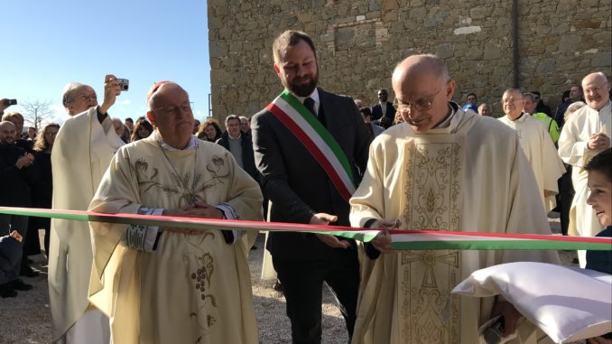 Cardinale_Bassetti_Sindaco_Chiodini_don_Idilio