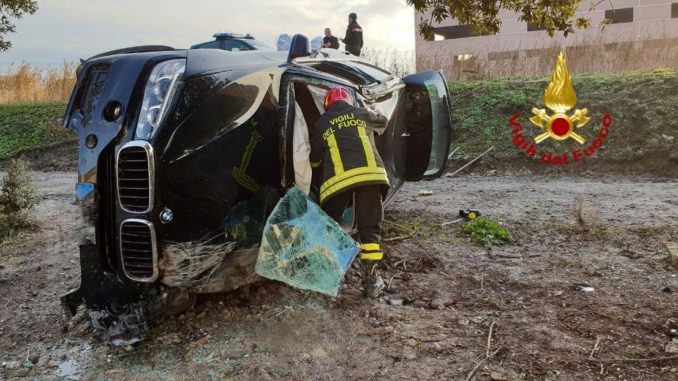 Incidente a Magione, suv fuori strada, ferito conducente