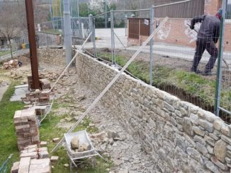 Piegaro, lavori in corso negli spazi esterni della Scuola Materna