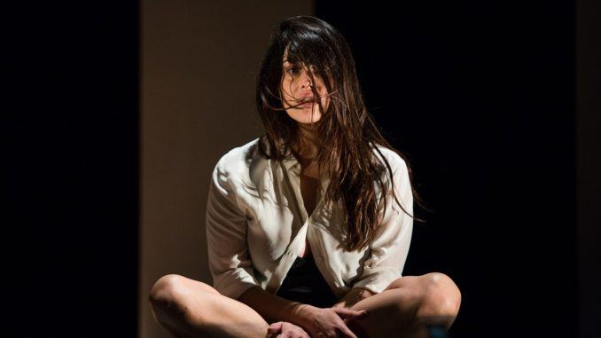 Tutta casa, letto e chiesa in scena al Teatro Mengoni di Magione