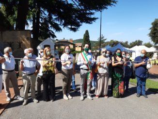 Mercato a km zero, taglio del nastro a Paciano