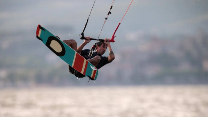 Point Break kite school, la scuola di kitesurf a San Feliciano