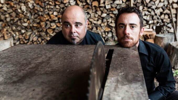 Al Zal Fest 2021 duo d'eccezione: Elio Germano e Teho Teardo, portando il “Viaggio al termine della notte”