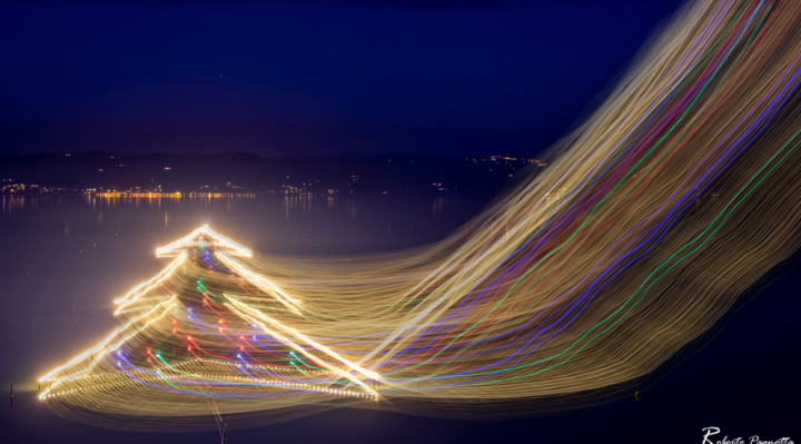 Luci sul Trasimeno: L'Albero di Natale più Grande del Mondo