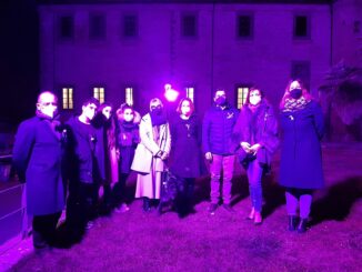 Disturbi comportamento alimentare Palazzo Corgna illuminato di lilla