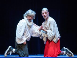 A Tuoro sul Trasimeno Le opere complete si Shakespeare in 90', la commedia arriva al Teatro dell'Accademia