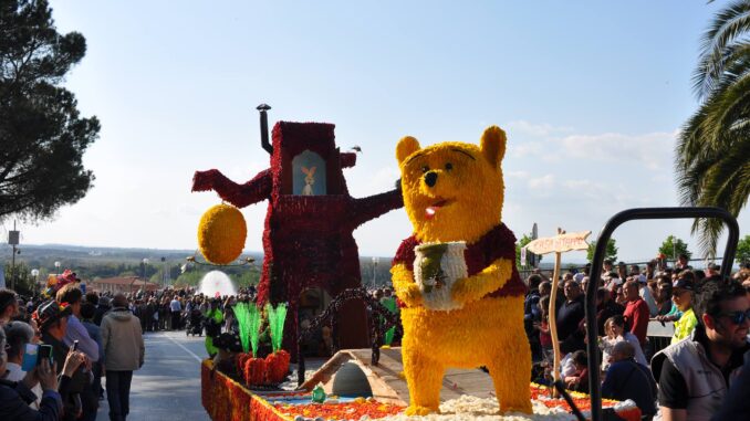 Presentata la nuova Festa del Tulipano a Castiglione del Lago: un ritorno in grande dopo i due anni di stop.