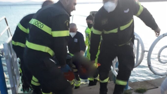 Uomo di 70anni, cadavere nelle acque di San Feliciano, morto al Trasimeno