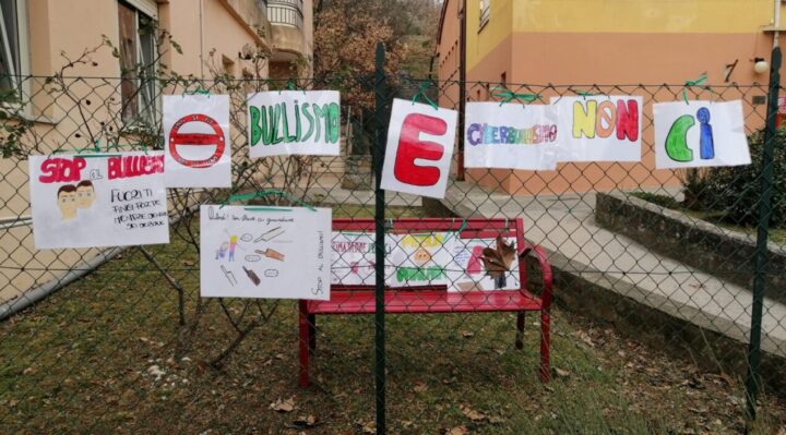 Bullismo, studenti in piazza a Pietrafitta per gridare “no”