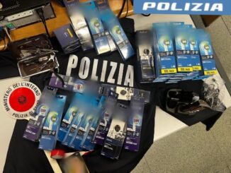 Due stranieri arrestati, furto prodotti per cura persona a Corciano