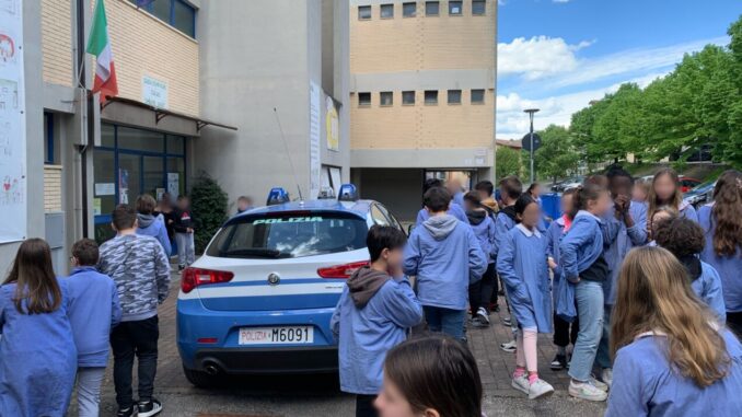 La Polizia di Stato incontra gli studenti scuole di Magione e Agello