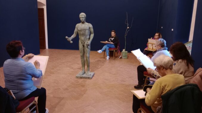 Una giornata di studio per l'Unitre scoperta sculture Sergio Monari