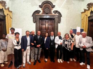 Il Festival dei Tramonti illumina il Lago Trasimeno con un’esplosione di cultura e colori