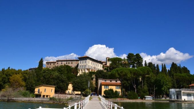 Festival delle Corrispondenze: Lettere e Culture al Trasimeno Festival delle Corrispondenze: Lettere e Culture al Trasimeno
