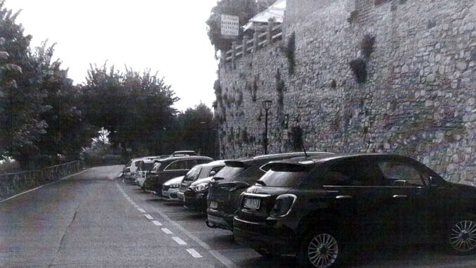 Forza Italia chiede trasparenza su parcheggi e lavori pubblici