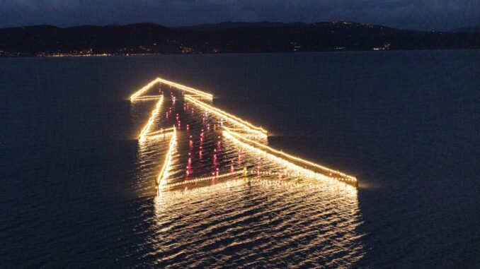 Albero di Natale di Castiglione del Lago, preparativi a gonfie vele