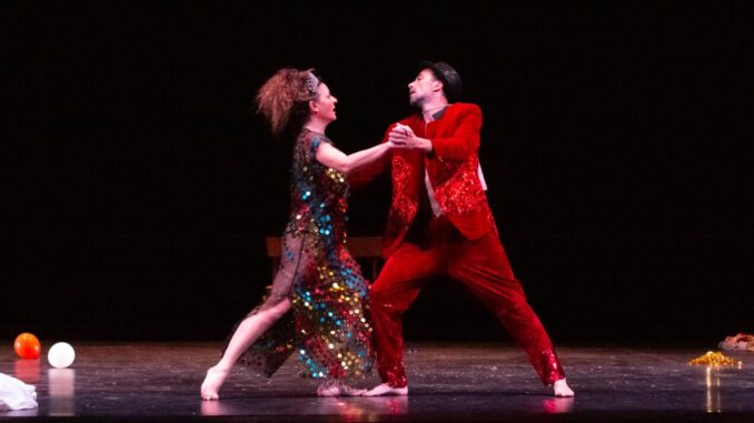 A Solomeo in scena Il tango delle capinere di Emma Dante A Solomeo in scena Il tango delle capinere di Emma Dante