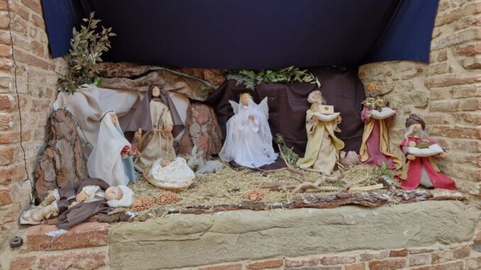 Natale: Paciano è il “borgo dei presepi”
