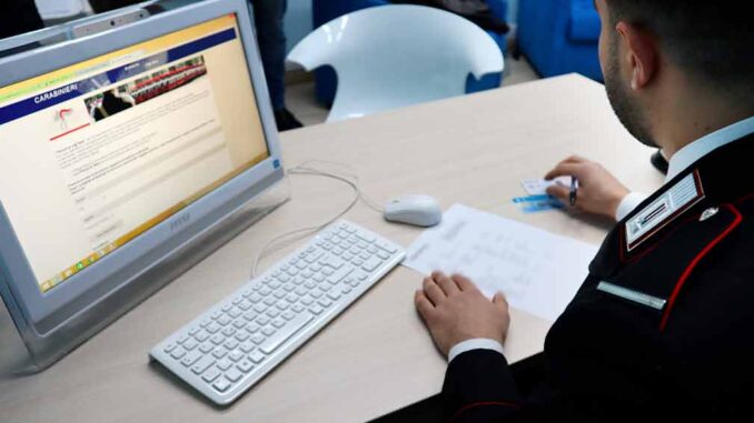 Si finge operatore pagamenti digitali, truffa bar quasi 8mla euro