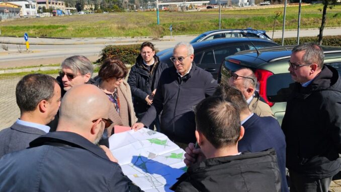 Focus sulla gestione del traffico e soluzioni per la zona di Ellera e dintorni