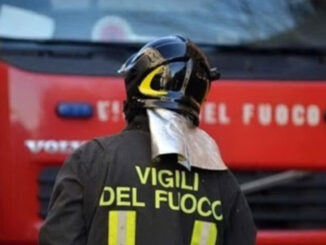 Danneggiata condotta del gas: strada chiusa e famiglie evacuate