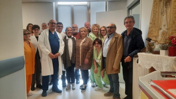 Donata cucina-tisaneria al reparto Chirurgia dell'ospedale