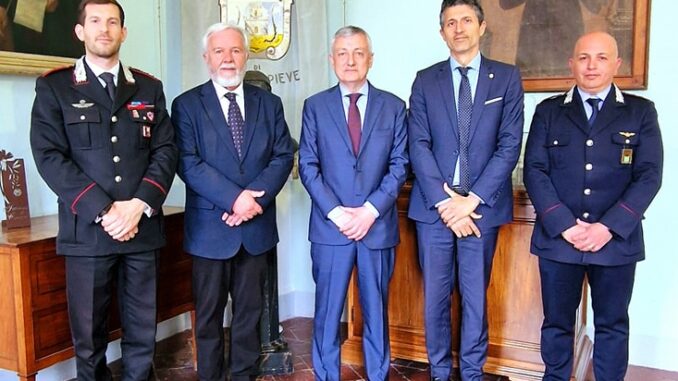 Il prefetto Zito accolto in Comune a Città della Pieve