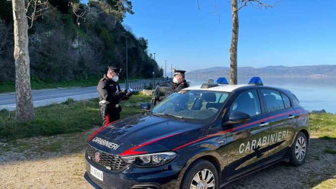 Furto con abbraccio a Castiglione, 32enne denunciata