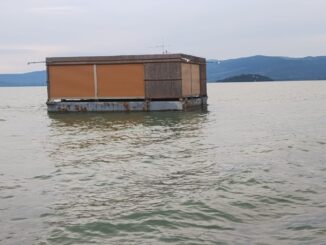5milioni di chironomidi catturati in un mese: progetto di Regione Umbria, Usl Umbria 1, Isola B