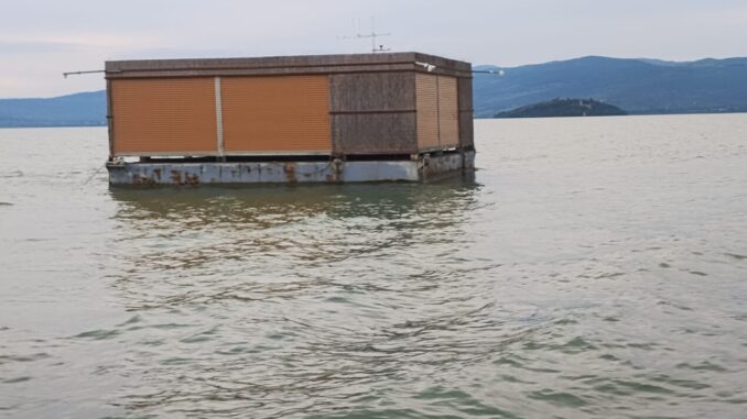5milioni di chironomidi catturati in un mese: progetto di Regione Umbria, Usl Umbria 1, Isola B