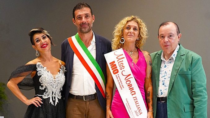 Vanessa Mancinelli incoronata Miss Nonna Mio 2025 a Castiglione