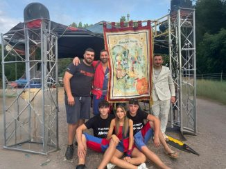 San Donato trionfa al Palio: dominio sulle acque