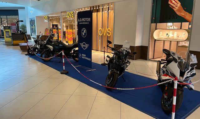 Moto in mostra al Quasar Village verso il raduno Celaia