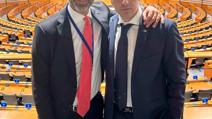 Incontro Bruxelles tra Squarta e il consigliere Camicia